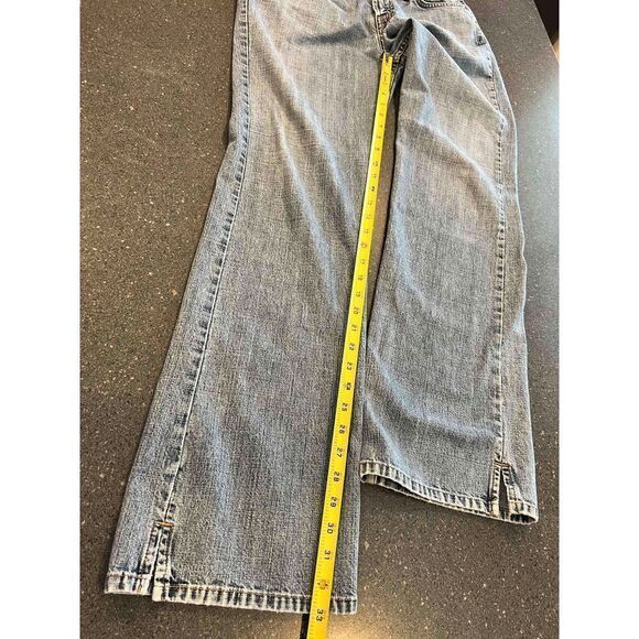 Lucky Brand flare leg jeans made in USA - Picture 3 of 15